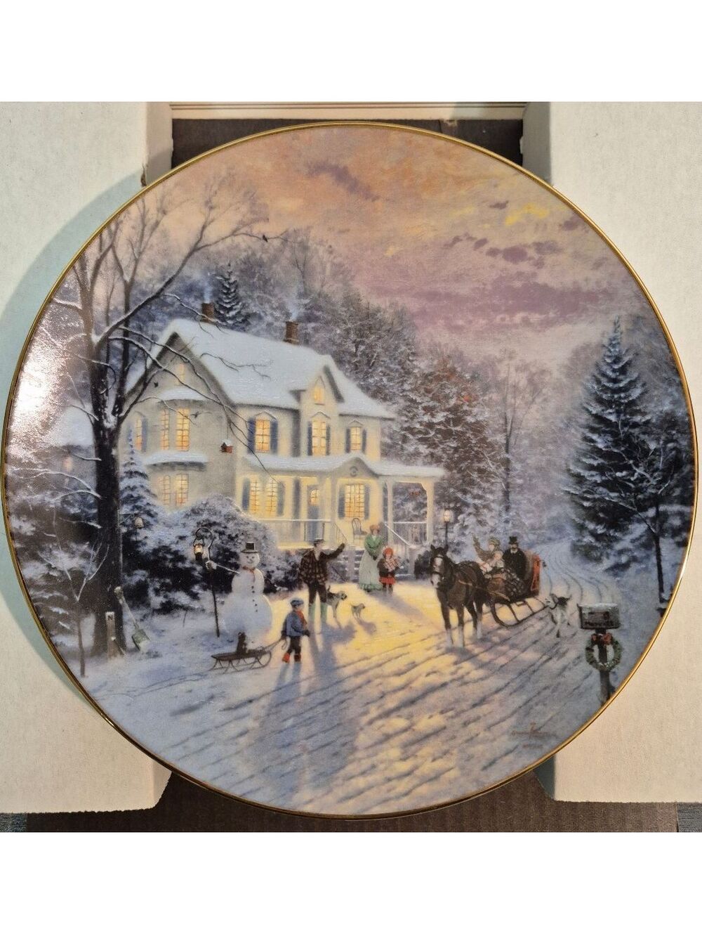 Knowles 'Sleighride Home' Christmas Collector Plate by Thomas Kinkade